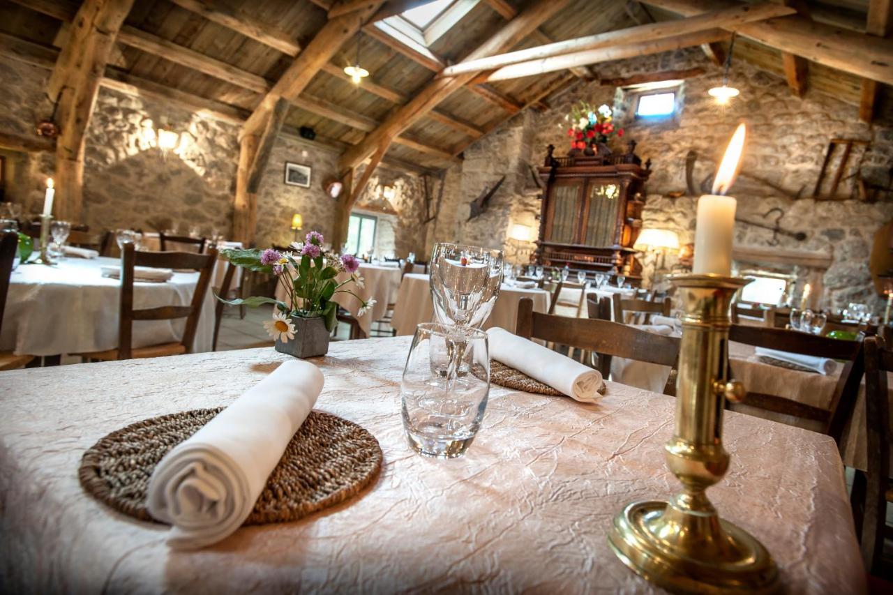Hotel Restaurant De La Poste Et La Grange Detente, Espace Bien-Etre Châteauneuf-de-Randon Exteriér fotografie