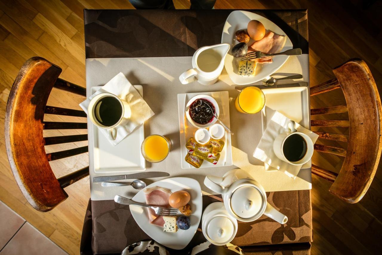 Hotel Restaurant De La Poste Et La Grange Detente, Espace Bien-Etre Châteauneuf-de-Randon Exteriér fotografie