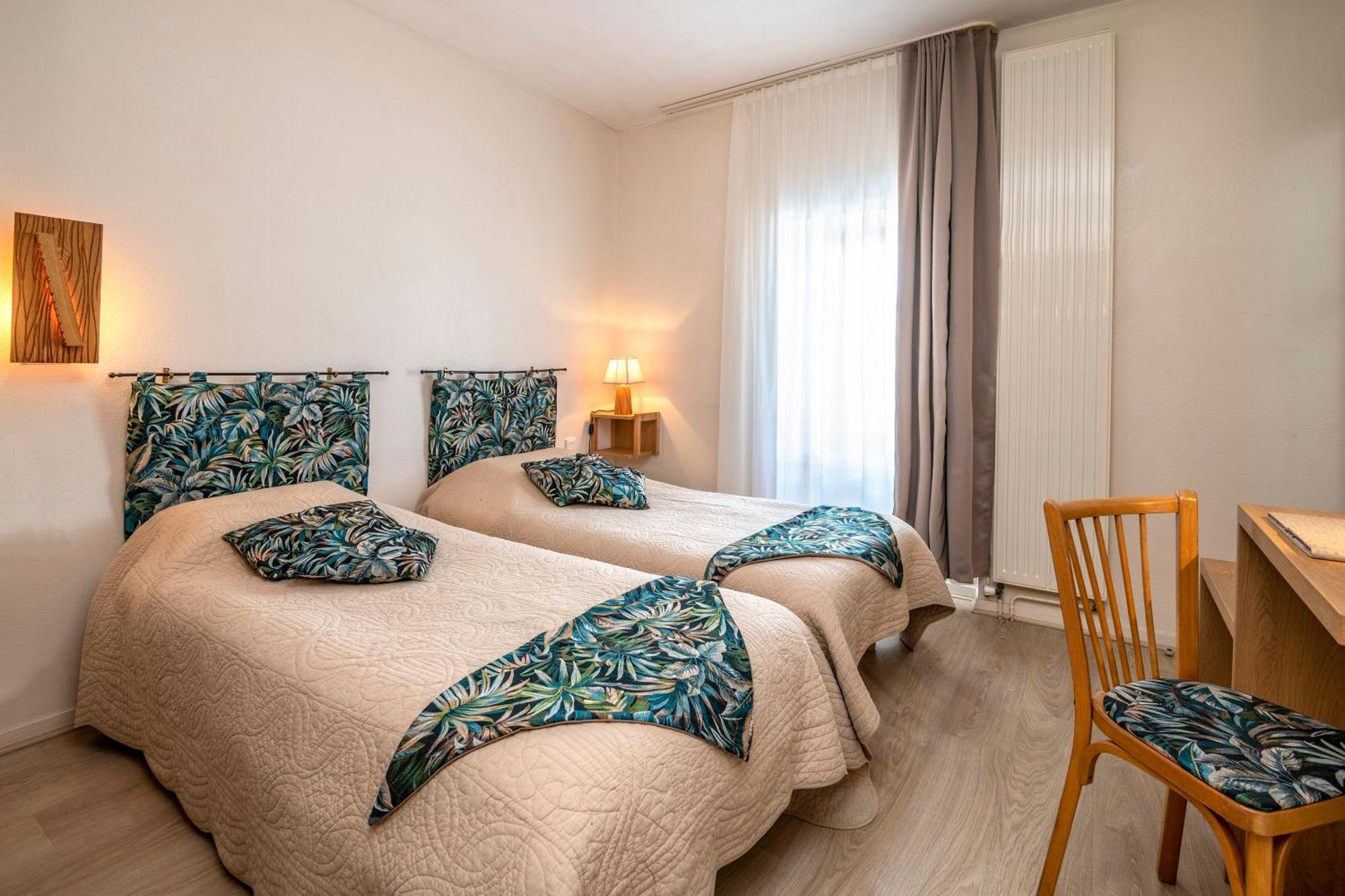 Hotel Restaurant De La Poste Et La Grange Detente, Espace Bien-Etre Châteauneuf-de-Randon Pokoj fotografie