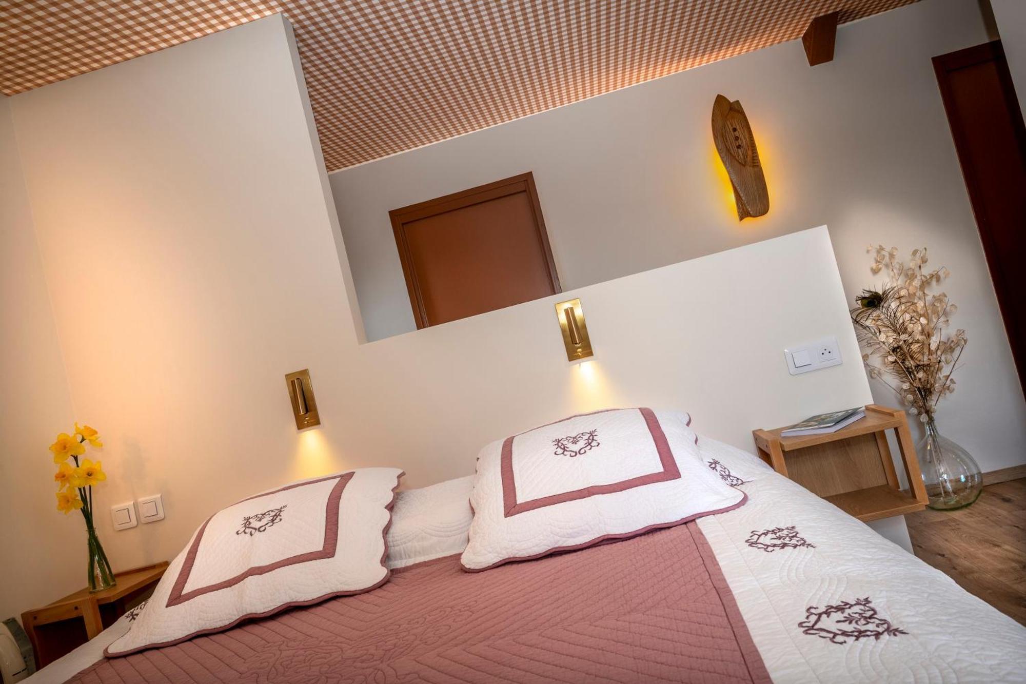 Hotel Restaurant De La Poste Et La Grange Detente, Espace Bien-Etre Châteauneuf-de-Randon Pokoj fotografie