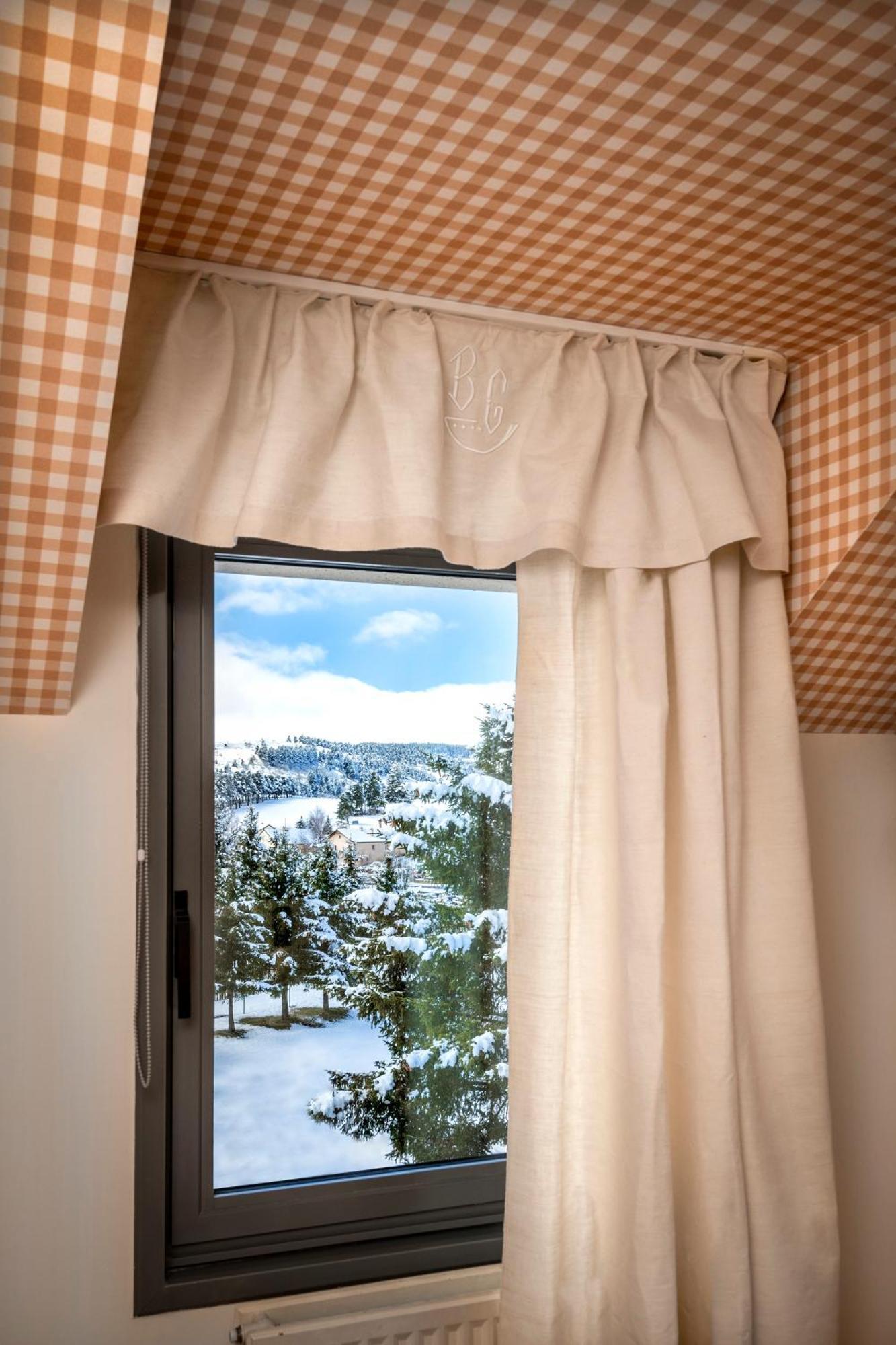 Hotel Restaurant De La Poste Et La Grange Detente, Espace Bien-Etre Châteauneuf-de-Randon Pokoj fotografie