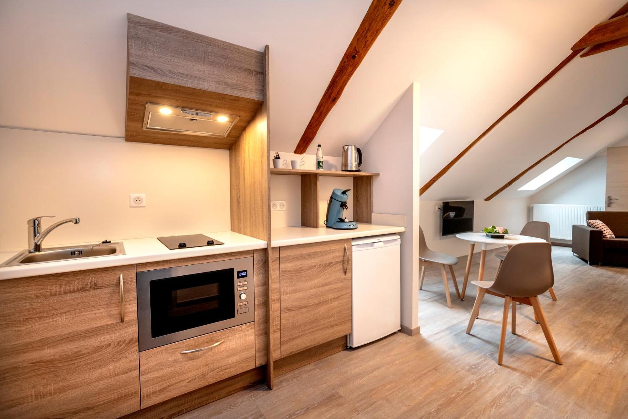 Hotel Restaurant De La Poste Et La Grange Detente, Espace Bien-Etre Châteauneuf-de-Randon Exteriér fotografie
